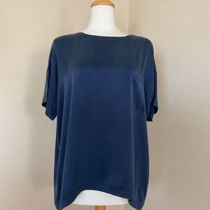 Lunya 100% Silk Top Size S Lounge Tee Shirt